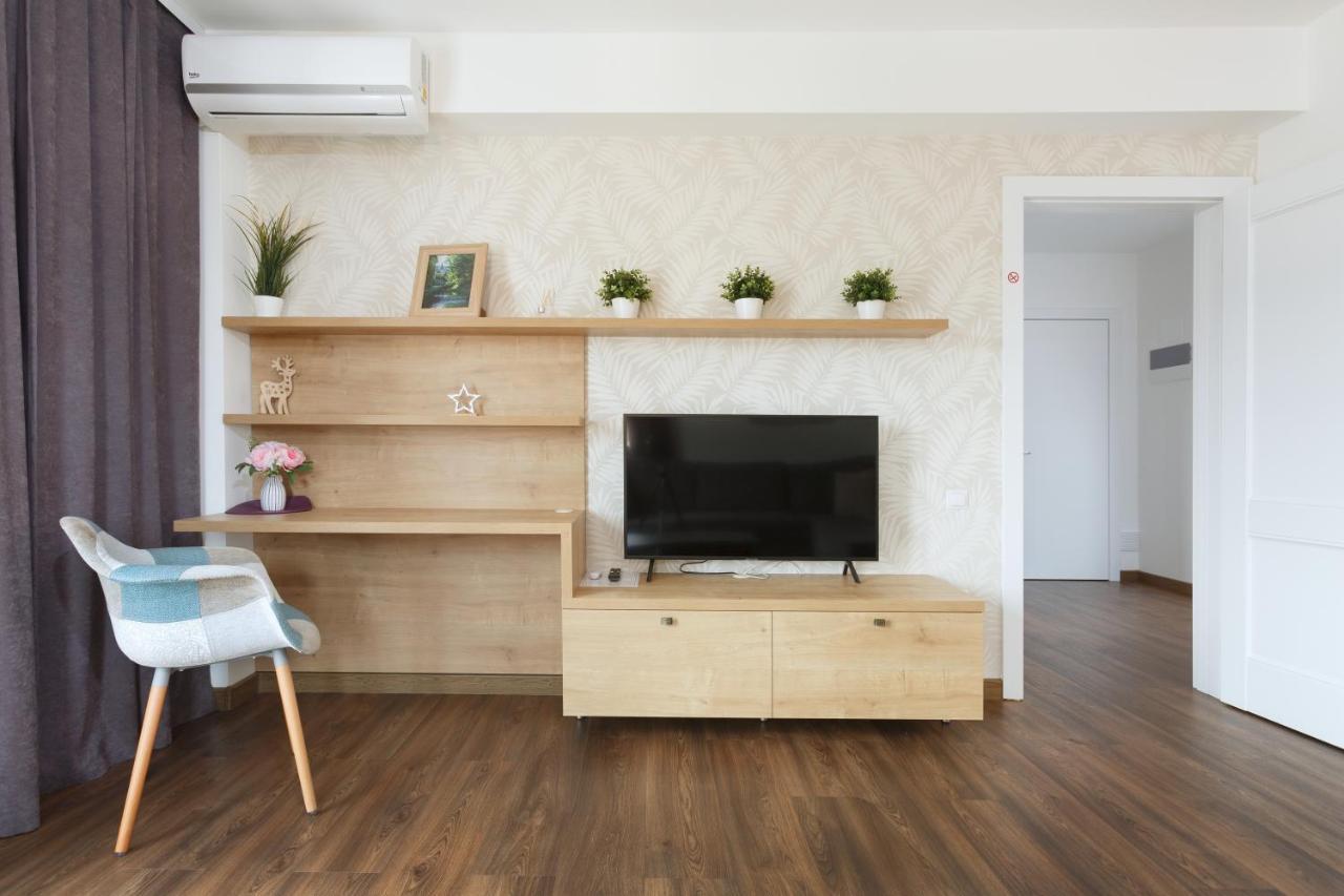 Afin Apartments Braşov Buitenkant foto