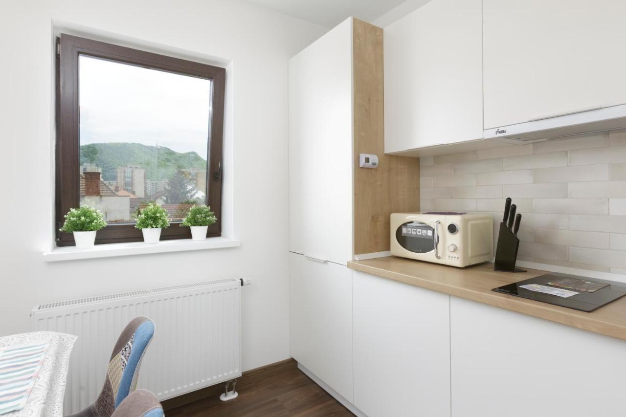 Afin Apartments Braşov Buitenkant foto